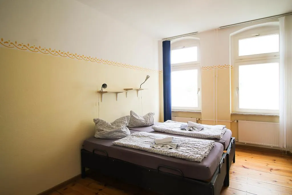 Apartments Kolo 77 Berlin Hotel