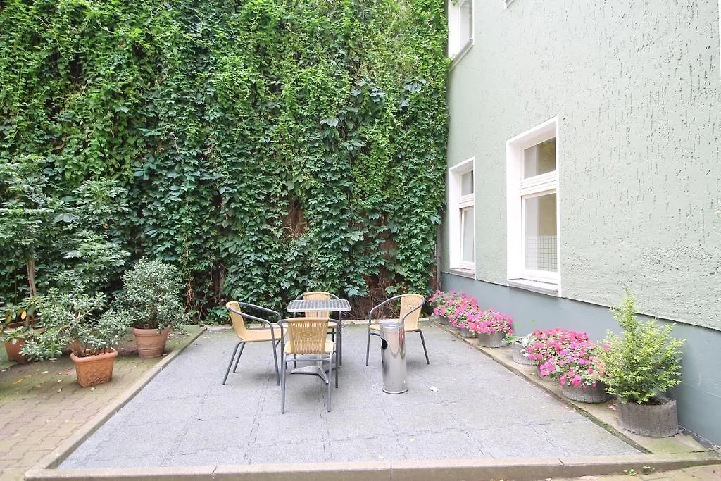 Apartments Kolo 77 Berlin Hotel