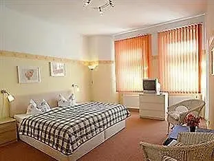 Apartments Kolo 77 Berlin Hotel